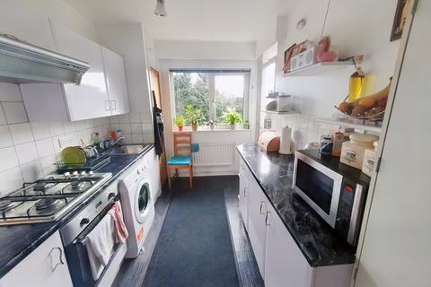 2 bedroom semi-detached house for sale, Byron Way, Northolt, Middlesex, UB5