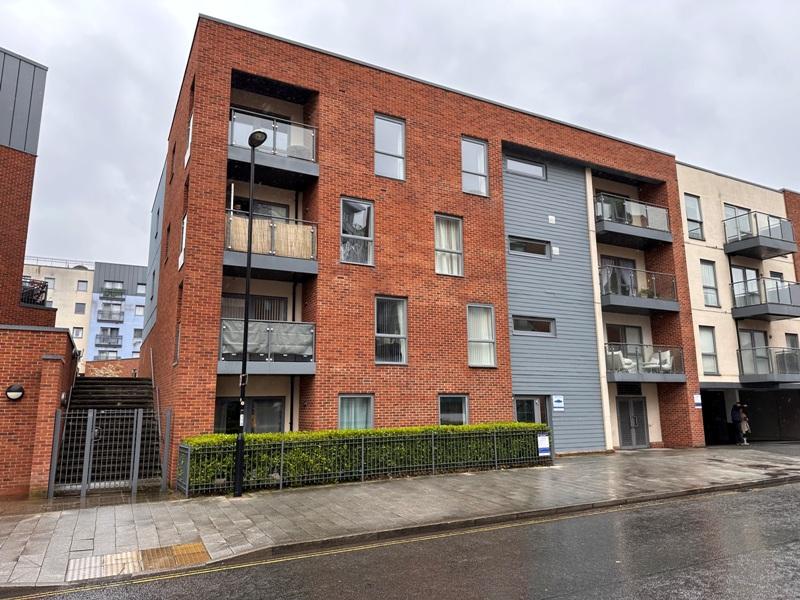 Ledbury House, Southampton 2 bed apartment £1,195 pcm (£276 pw)