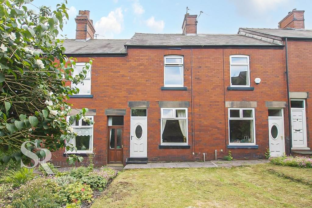 Woodbine Terrace, ChapelEnLeFrith, SK23 2 bed terraced house £230,000