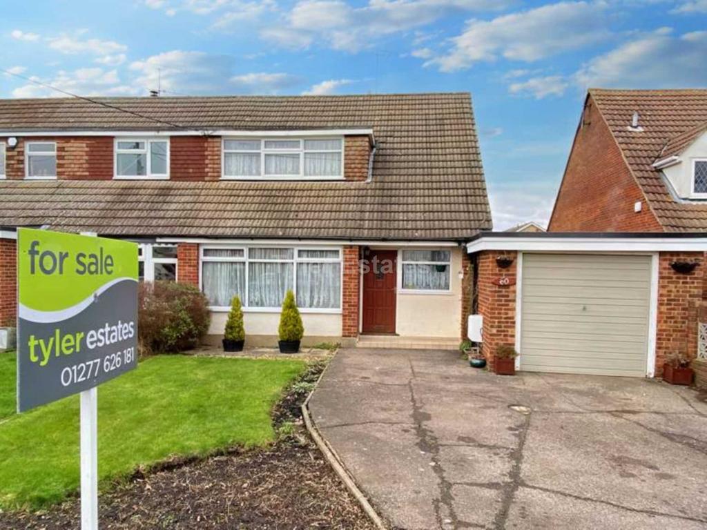 Mill Road, Billericay CM11 3 bed semidetached house £450,000