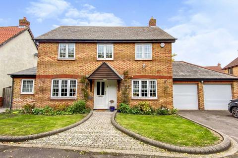 40 Cavendish Way, Basildon, SS15 4ET