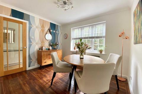 40 Cavendish Way, Basildon, SS15 4ET
