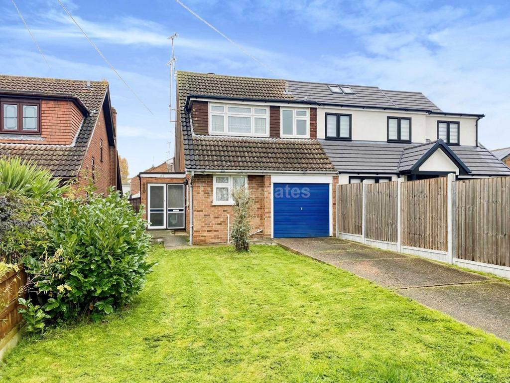 Grange Road, Billericay CM11 3 bed semidetached house £410,000