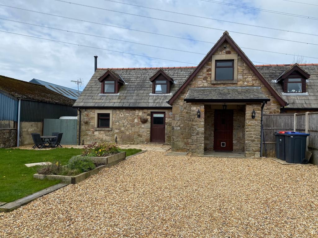 White Carr Lane, Forton, PR3 3 bed semidetached house £950 pcm (£219 pw)