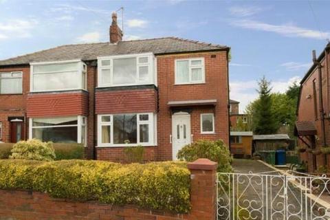 3 bedroom semi-detached house to rent, Rhiwlas Drive, Bury, BL9