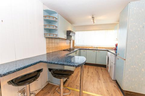 3 bedroom terraced house for sale, Bletchley, Buckinghamshire MK2