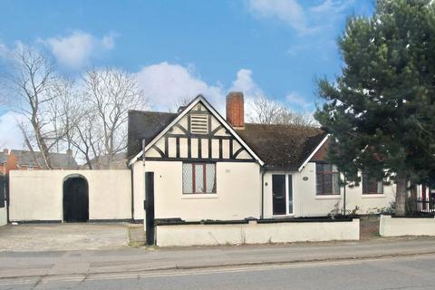 3 bedroom bungalow for sale, Bletchley, Buckinghamshire MK3