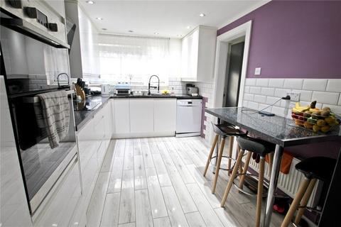 69 Buttermere Close, Bletchley, Milton Keynes, MK2 3DG