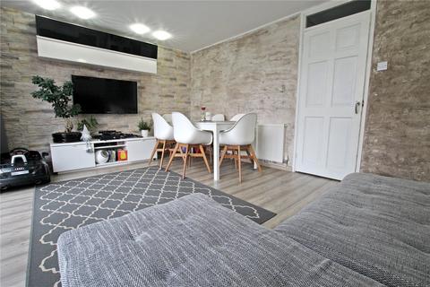 69 Buttermere Close, Bletchley, Milton Keynes, MK2 3DG