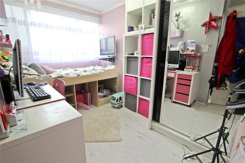 69 Buttermere Close, Bletchley, Milton Keynes, MK2 3DG