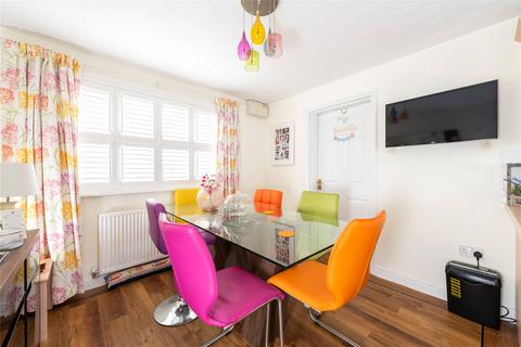 2 Fairground Way, Clifton, Shefford, SG17 5JN
