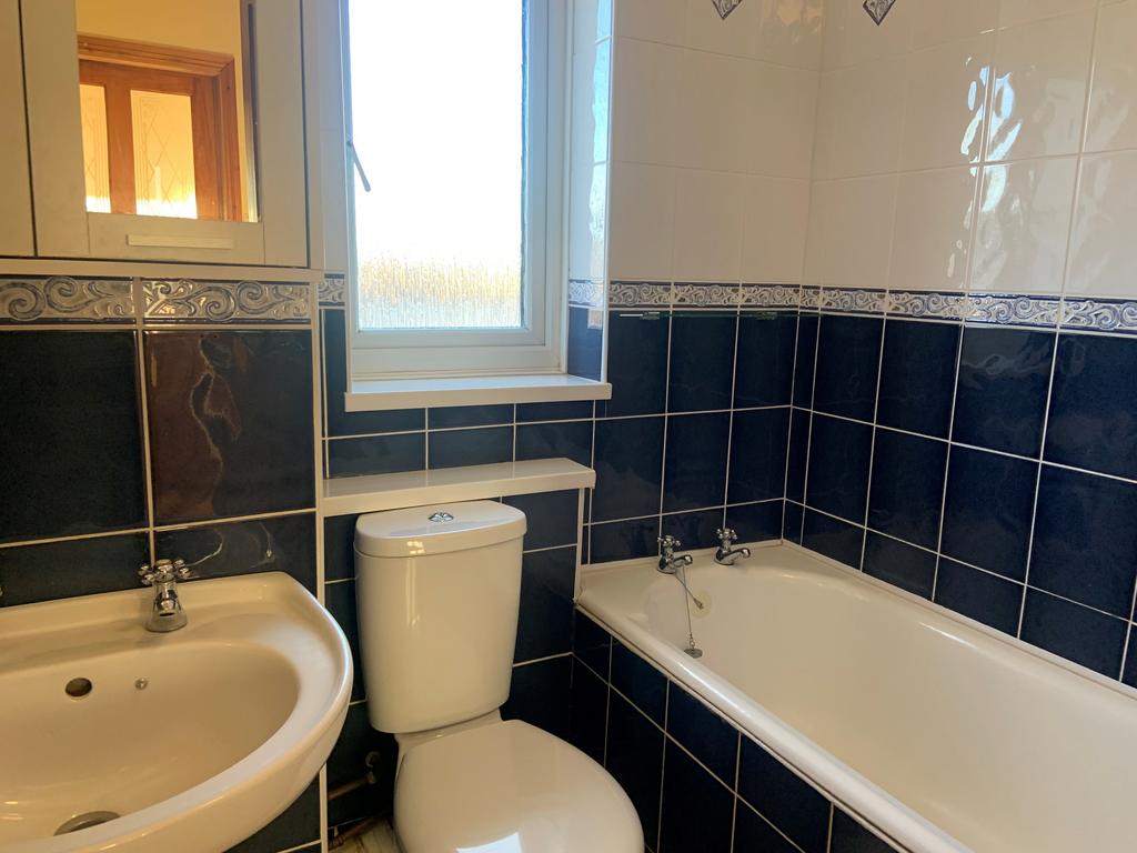 West Farm Avenue, Longbenton... 2 bed flat £625 pcm (£144 pw)