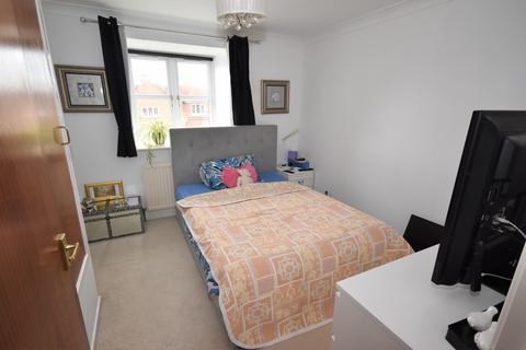 27 Marsh Road, Burnham-on-crouch, CM0 8LZ