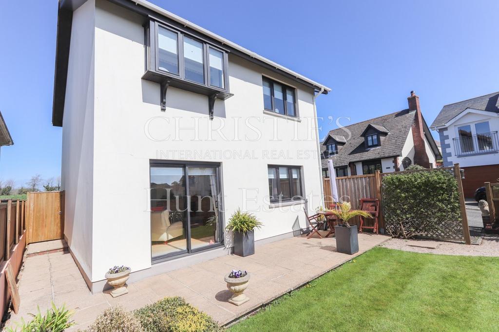 Les Petites Rues, St. Lawrence, Jersey. JE3 1FD 3 bed detached house