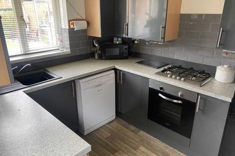 2 Arncott Close, Royton, Oldham, OL2 6SN