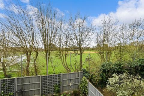 2 bedroom apartment for sale - Jubilee Avenue, Rustington, West Sussex