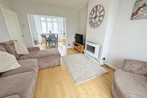 38 Stroud Road, Shirley, Solihull, B90 2JU