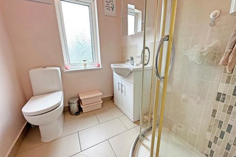 38 Stroud Road, Shirley, Solihull, B90 2JU