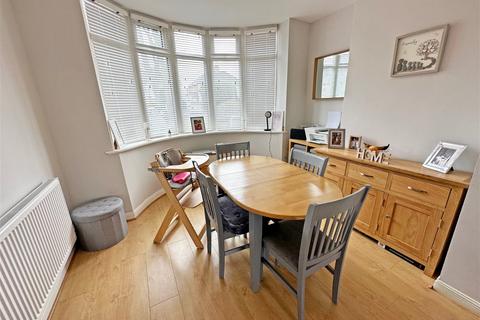 38 Stroud Road, Shirley, Solihull, B90 2JU
