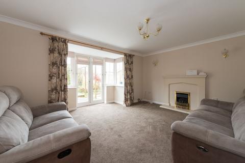 4 bedroom detached house for sale - Brindle Grove, Ramsgate, CT11