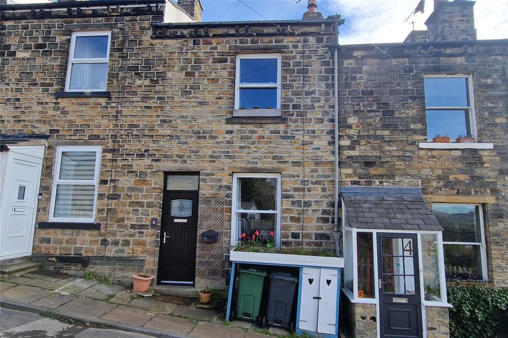Bracken Hill, Mirfield, West Yorkshire, WF14 4 bed terraced house for