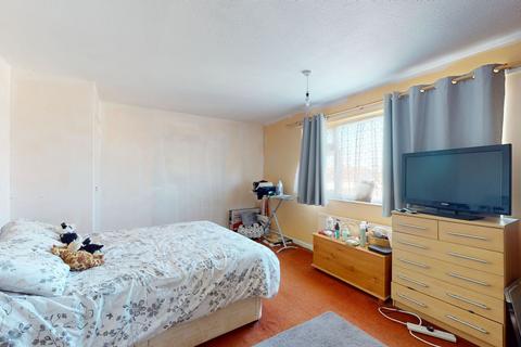 12 Clover Rise, Whitstable, CT5 3HA