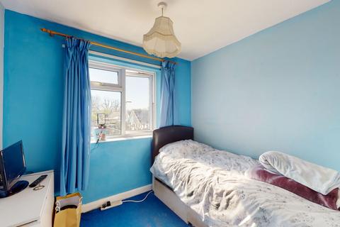 12 Clover Rise, Whitstable, CT5 3HA