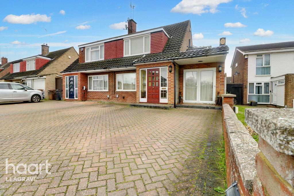 Vincent Road, Luton 2 bed semidetached house for sale £375,000
