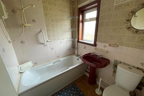 70 Lochside Road, Dumfries, DG2 0LP