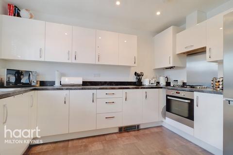 3 Brawn Grove, Glebe Farm, Milton Keynes, MK17 8FY