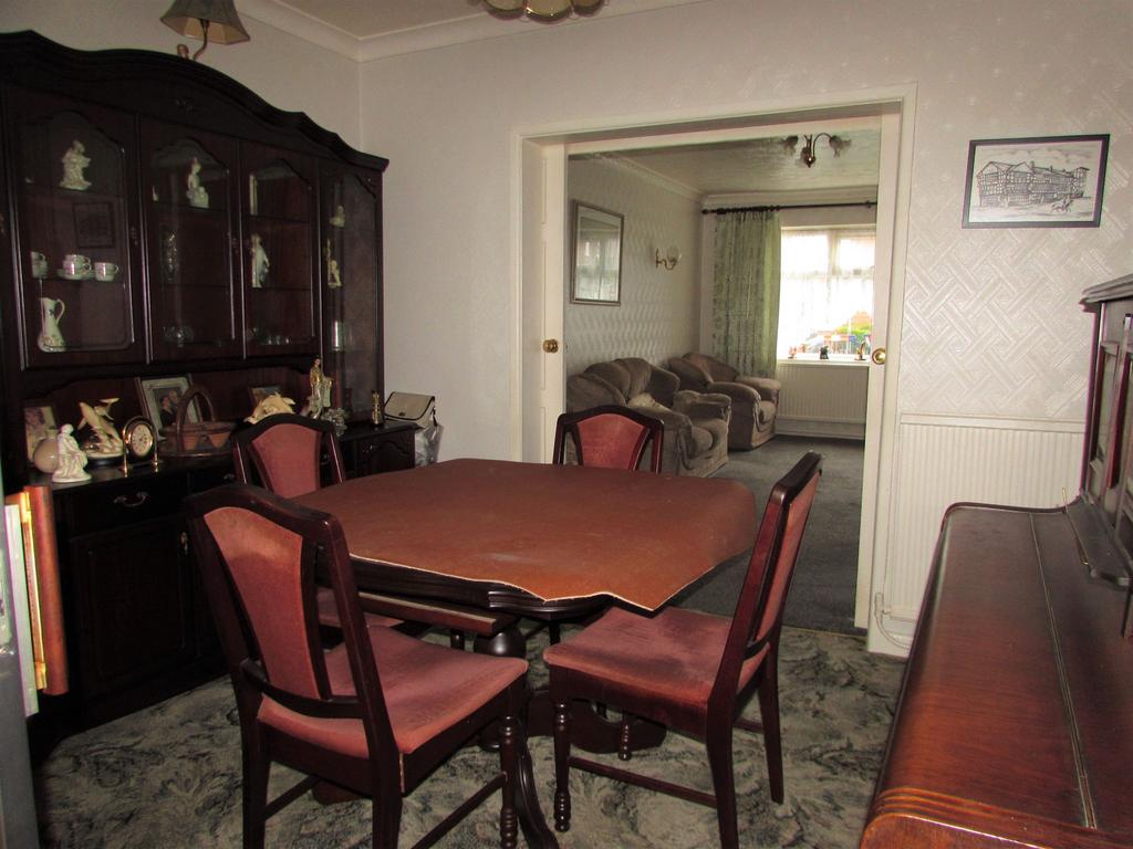 Photograph 1