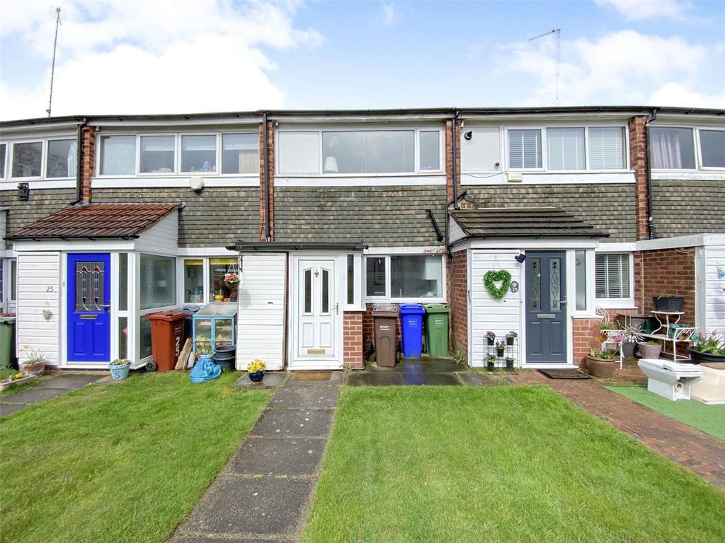 Monaco Drive, Northenden, Manchester... 2 bed terraced house £230,000