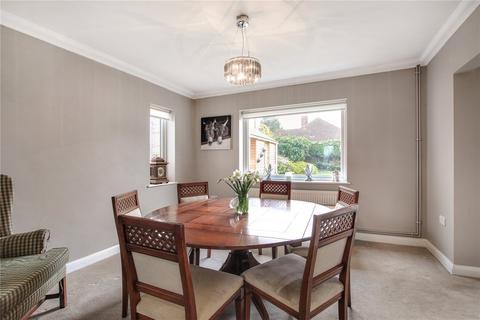 70 Fawkham Avenue, Longfield, DA3 7HE