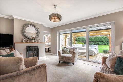 70 Fawkham Avenue, Longfield, DA3 7HE