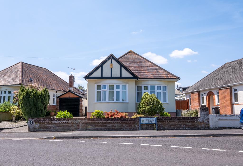 Brierley Road, Bournemouth, Dorset 3 bed bungalow for sale £425,000