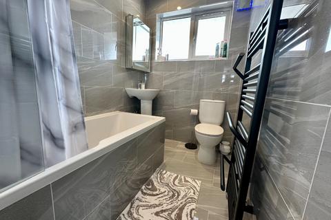 12 Elmore Road, Luton, LU2 0QB