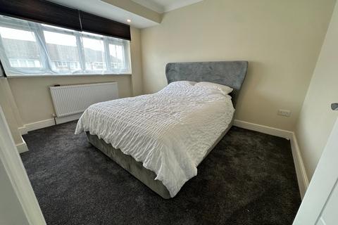 12 Elmore Road, Luton, LU2 0QB