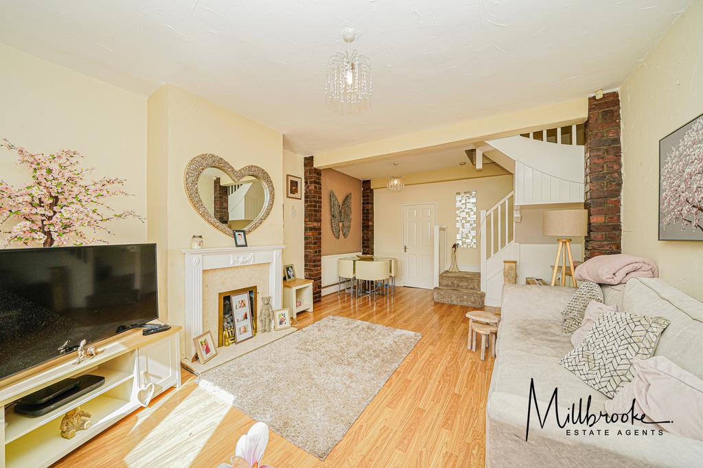 Mill Street, Boothstown, Manchester, M28 2 bed terraced house for sale