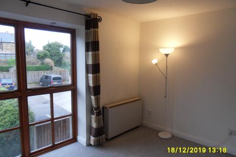 2 bedroom flat to rent, Bridge Road, Lancaster, LA1