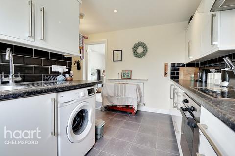 126 Molrams Lane, Great Baddow, Chelmsford, CM2 7FJ