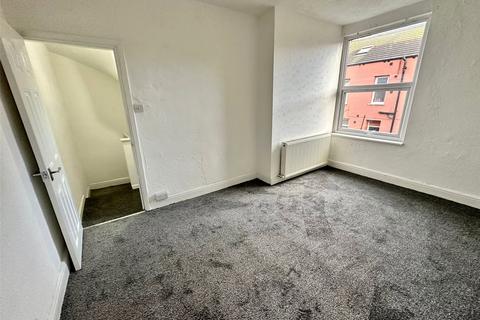 undefined, Brompton View, Beeston, Leeds, LS11