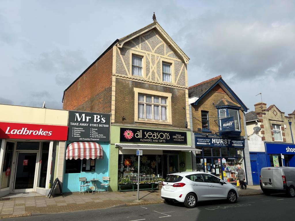 6 & 6A Regent Street, Shanklin, Isle... Mixed use £150,000