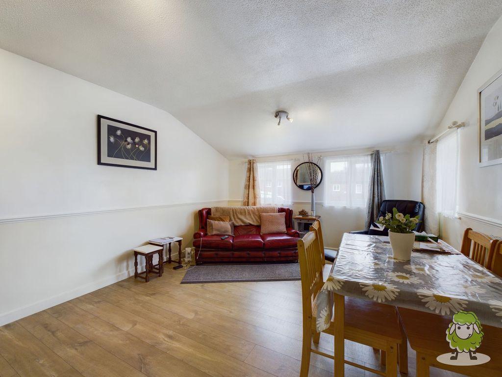 Ladybrook Lane, Mansfield NG19 6PZ 2 bed £110,000