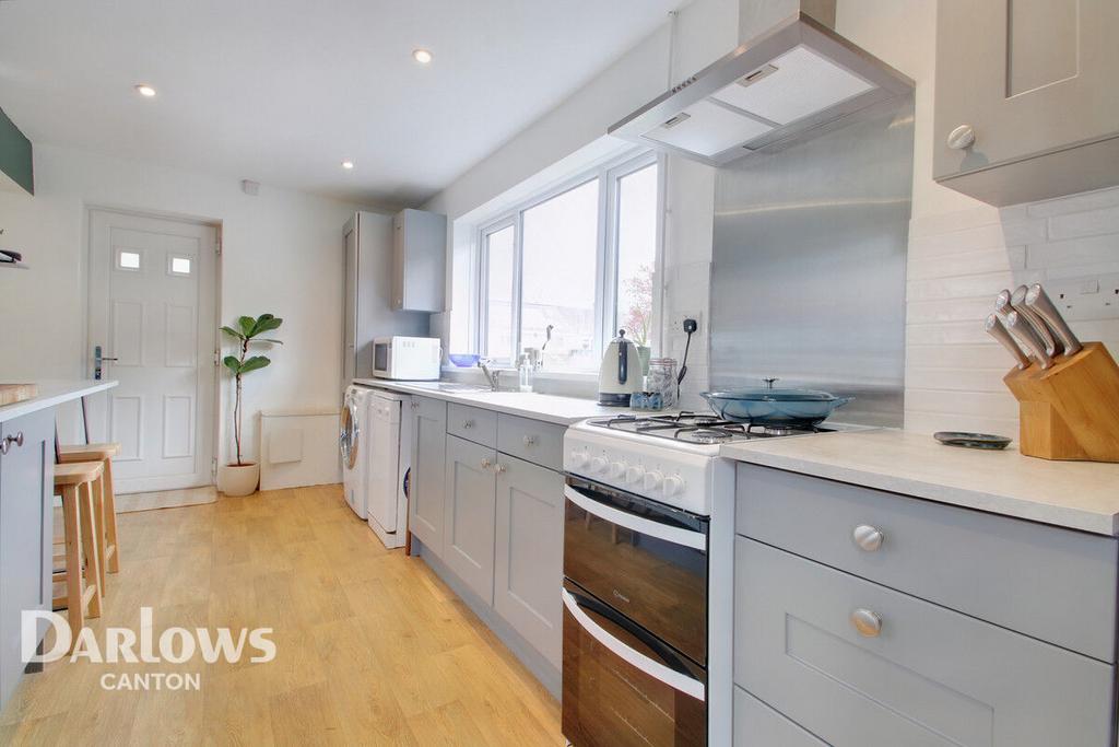 Keyston Road, CARDIFF 3 bed semidetached house for sale £275,000