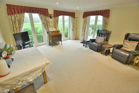 2 bedroom apartment for sale, Fleur De Lis, East Borough, Wimborne, BH21 1PL