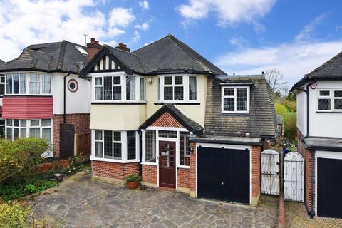 4 Carleton Avenue, Wallington, SM6 9LN