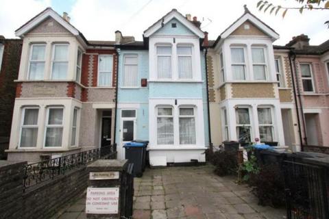18 Mansfield Road, South Croydon, CR2 6HN