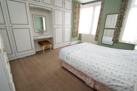 18 Mansfield Road, South Croydon, CR2 6HN