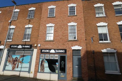 2 bedroom flat to rent, Worcester Street, Gloucester