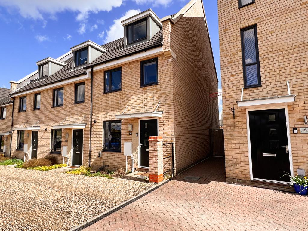 Darwin Walk, Withersfield 3 bed townhouse for sale £310,000
